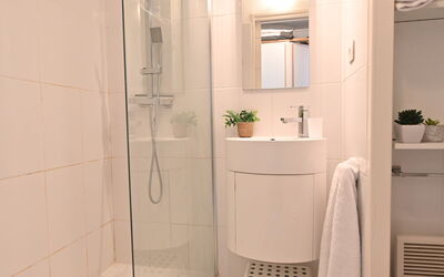 Accommodation:&nbsp;Le Belvédère (R8 240) 300.22