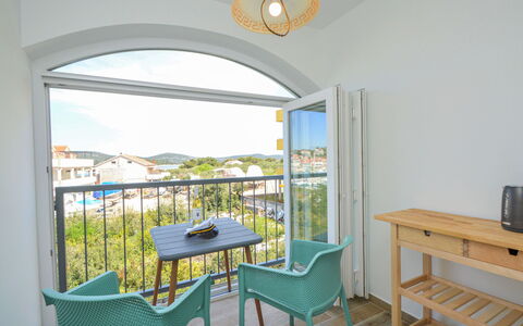Accommodation:&nbsp;Anna 108.5