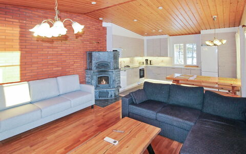 Villa Niemi: Rural Area, Hill Station, Village, Mountain Range, Valley, Mountain Village, Alps, Eco Hotel, Balcony, Hotel