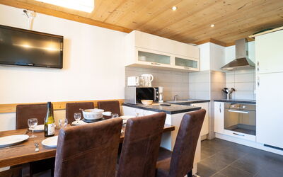 Accommodation:&nbsp;Lac Blanc 704 300.3
