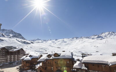 Accommodation:&nbsp;Lauzières 308 350.10
