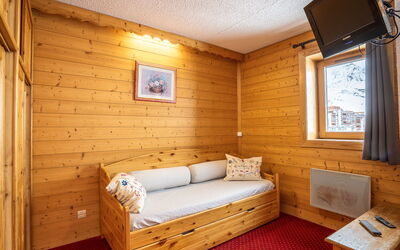Accommodation:&nbsp;Arcelle 602 550.12