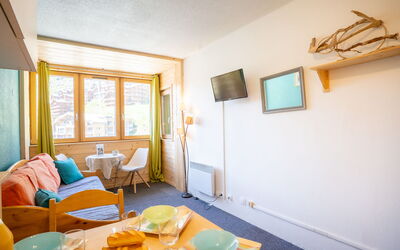 Accommodation:&nbsp;Arcelle 216 550.21