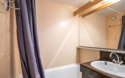 Accommodation:&nbsp;Arcelle 602 550.12