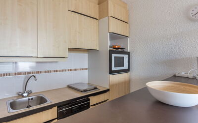 Accommodation:&nbsp;Les Pescadieres 136.4