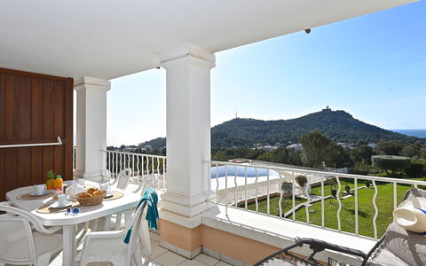 Agay Village Cap Esterel 700: Apartment, Balcony, Chair, Villa, Penthouse Apartment