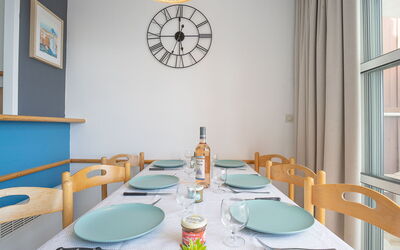 Accommodation:&nbsp;Hameau (N1 208) 700.31