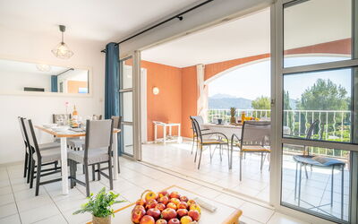 Accommodation:&nbsp;Le Hameau (K4 124) 700.29