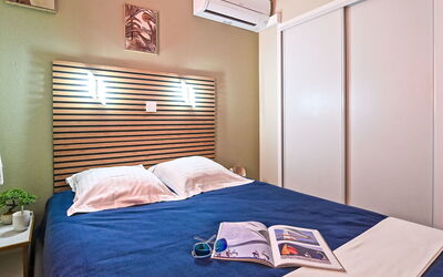 Accommodation:&nbsp;Le Hameau (M4 333) 700.7