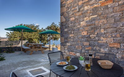 Villa Plaka