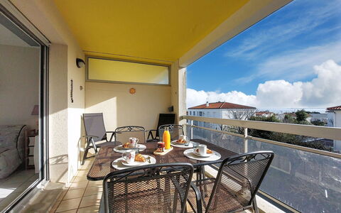 Le Garden: Apartment, Balcony, Condominium, Hotel