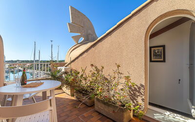 Accommodation:&nbsp;Port de la Gavine i 203.4