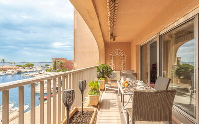 Accommodation:&nbsp;Port de la Gavine i 203.3