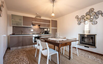 Accommodation:&nbsp;La Rocchetta 1915 200.3