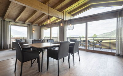 Accommodation:&nbsp;Penthouse mit 3 Schlafzimmern & Ir-Sauna 400.6