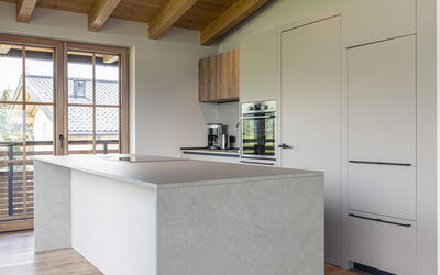 Accommodation:&nbsp;Penthouse mit 3 Schlafzimmern & Ir-Sauna 400.6