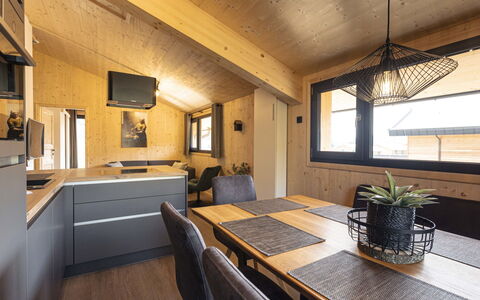 Accommodation:&nbsp;Superior mit 3 Schlafzimmern & Ir-Sauna 170.2