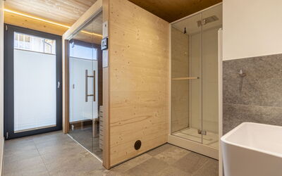 Accommodation:&nbsp;Premium mit 4 Schlafzimmern,Sauna&Pool 160.6
