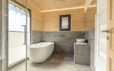 Accommodation:&nbsp;Premium mit 4 Schlafzimmern,Sauna&Pool 160.12