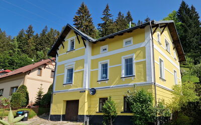 Hillside Lodge & Garden