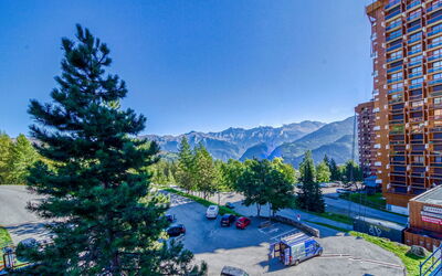 Accommodation:&nbsp;Vostok Zodiaque 800.93