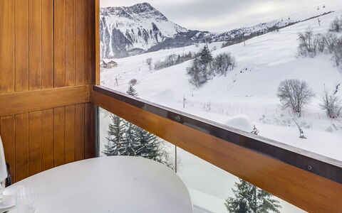 Le Corbier 100: White, Snow, Winter, Mountain, Geological Phenomenon, Room, Glacial Landform, Tree, Table, Architecture