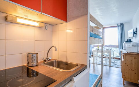 Accommodation:&nbsp;Soyouz Vanguard 100.86