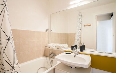 Accommodation:&nbsp;Soyouz Vanguard 100.86