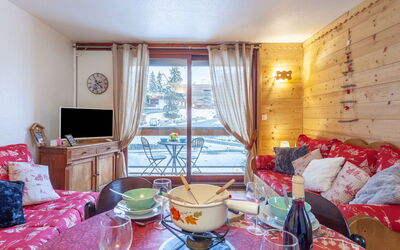 Accommodation:&nbsp;Soyouz Vanguard 100.96