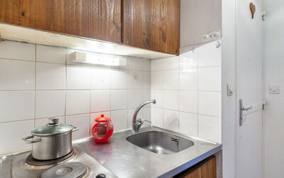 Accommodation:&nbsp;Soyouz Vanguard 100.96