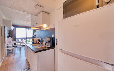 Accommodation:&nbsp;Soyouz Vanguard 100.104
