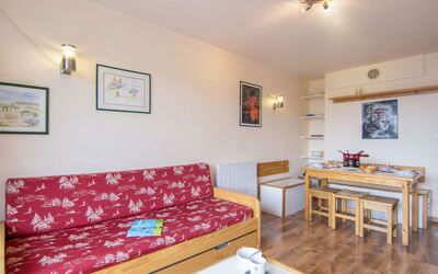 Accommodation:&nbsp;Pegase Phenix 310.44