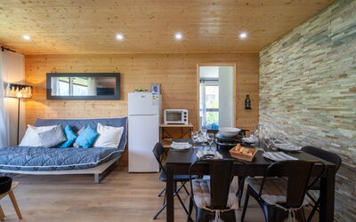 Accommodation:&nbsp;Pegase Phenix 310.71