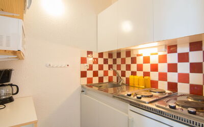 Accommodation:&nbsp;Pegase Phenix 310.35