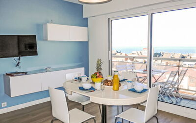 Accommodation:&nbsp;L'Hippocampe T2 Large Vue Mer 608.2