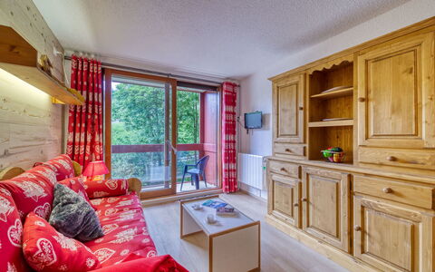 Accommodation:&nbsp;Lunik Orion 510.38