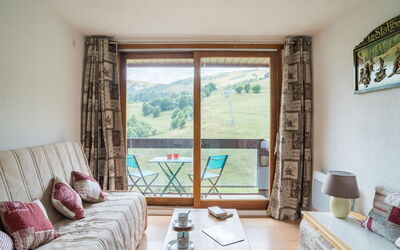 Accommodation:&nbsp;Lunik Orion 510.32
