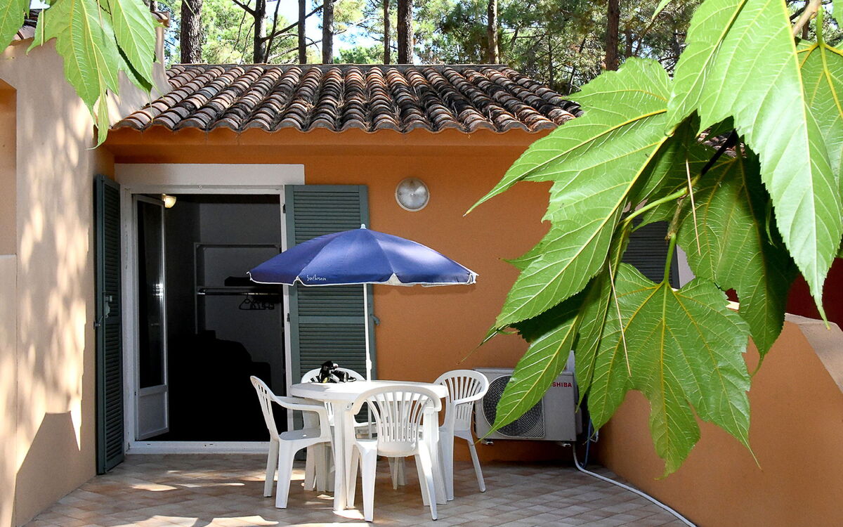 Accommodation:&nbsp;Studio Cabine Type B 600.1