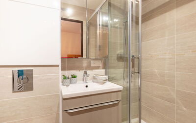 Accommodation:&nbsp;Plein Soleil 200.1