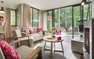 Cottage Pagode Vip 601.8: Building, Plant, Property, Window, Land Lot, Urban Design, Landscape, Neighbourhood, Grass, Leisure