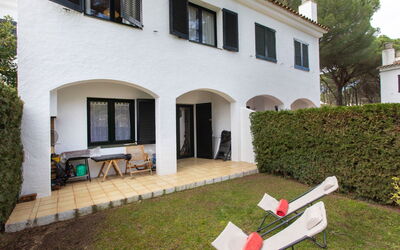 Pals Haus Rome 1721.1: Sky, Mountain, Snow, Cloud, Highland, Slope, Outdoor Recreation, Tree, Freezing, Terrain