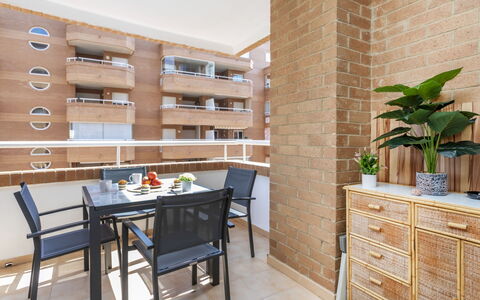 Apartamento 1Ra Línea Marina D'Or: White, Number, Screenshot