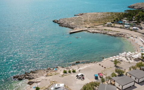 Premium Family: Body Of Water, Coast, Coastal And Oceanic Landforms, Beach, Shore, Sea, Landscape, Bank, Cove, Ocean