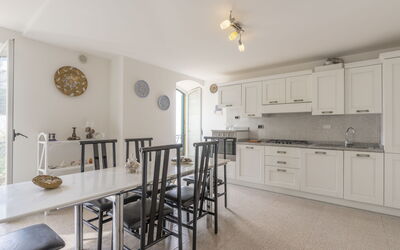 Accommodation:&nbsp;Bella Vista 638.2