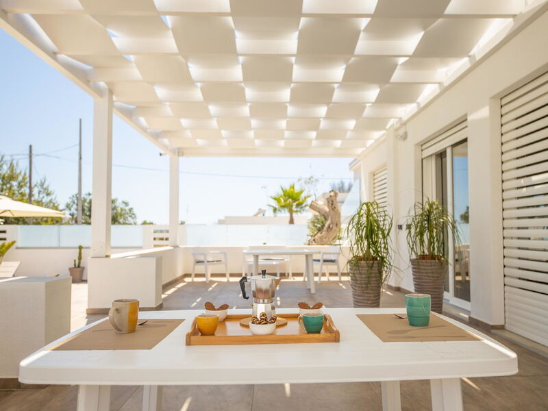 Accommodation:&nbsp;Malika Bianco 120.2