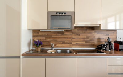 Accommodation:&nbsp;Emma 280.4