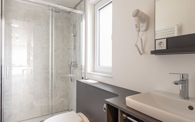 Accommodation:&nbsp;Mit 2 Schlafzimmern 100.3