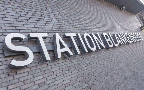 Railway to the Beach with Balcony: Daytime, Building, Motor Vehicle, Brickwork, Brick, Wood, Road Surface