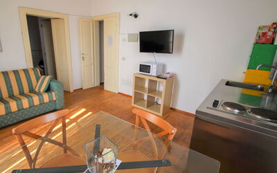 Accommodation:&nbsp;Belvedere 150.1