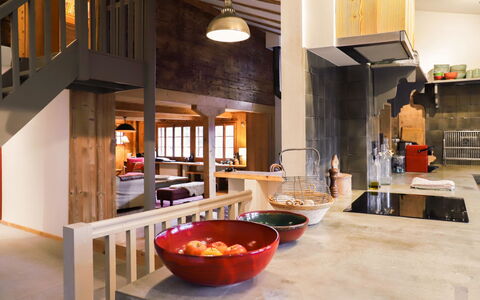 Chalet Pierre Fleur: Plant, Water, Property, Furniture, Building, Table, Window, Azure, Chair, Interior Design